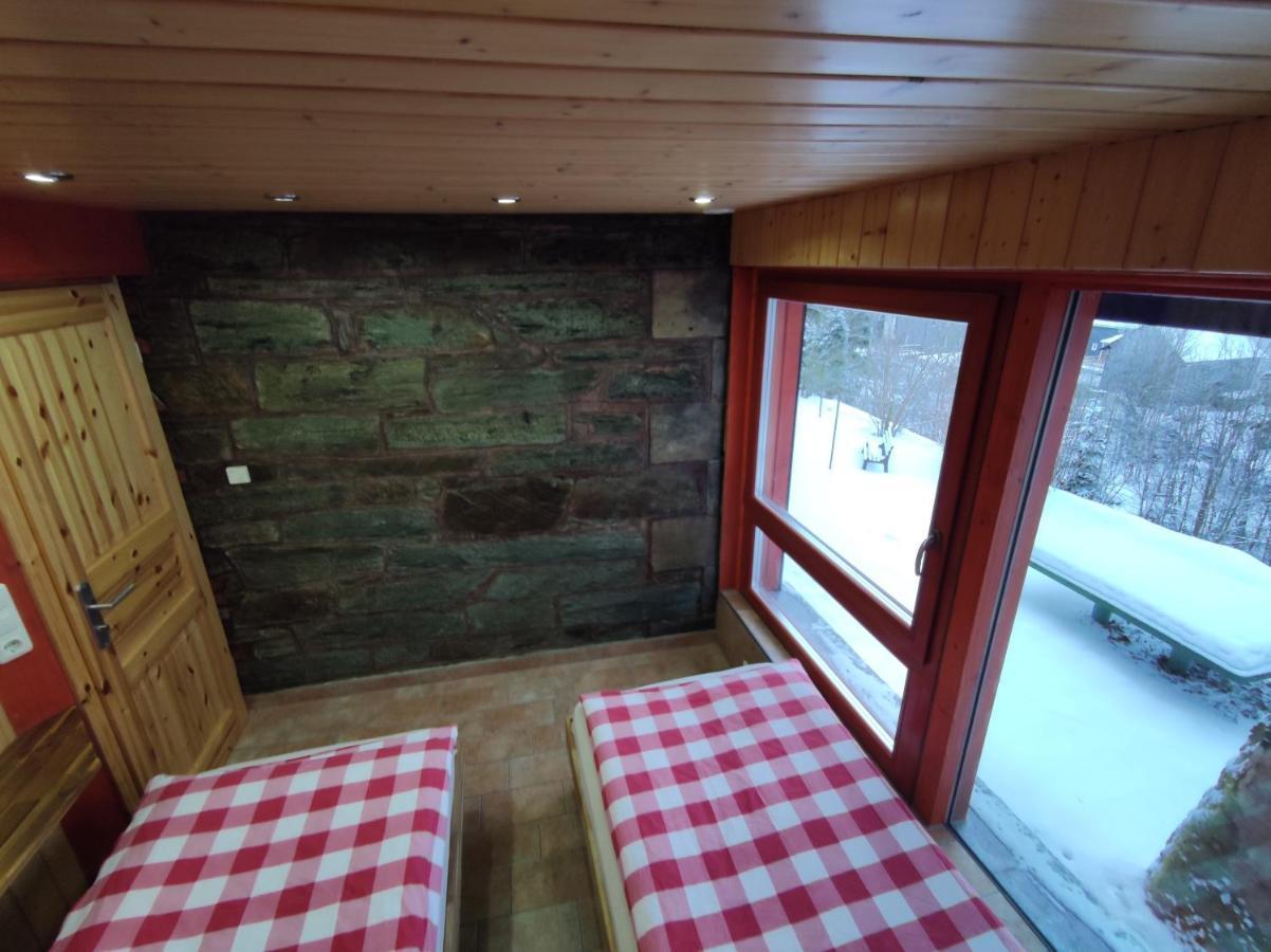 Waldluftin Lauscha Exterior photo